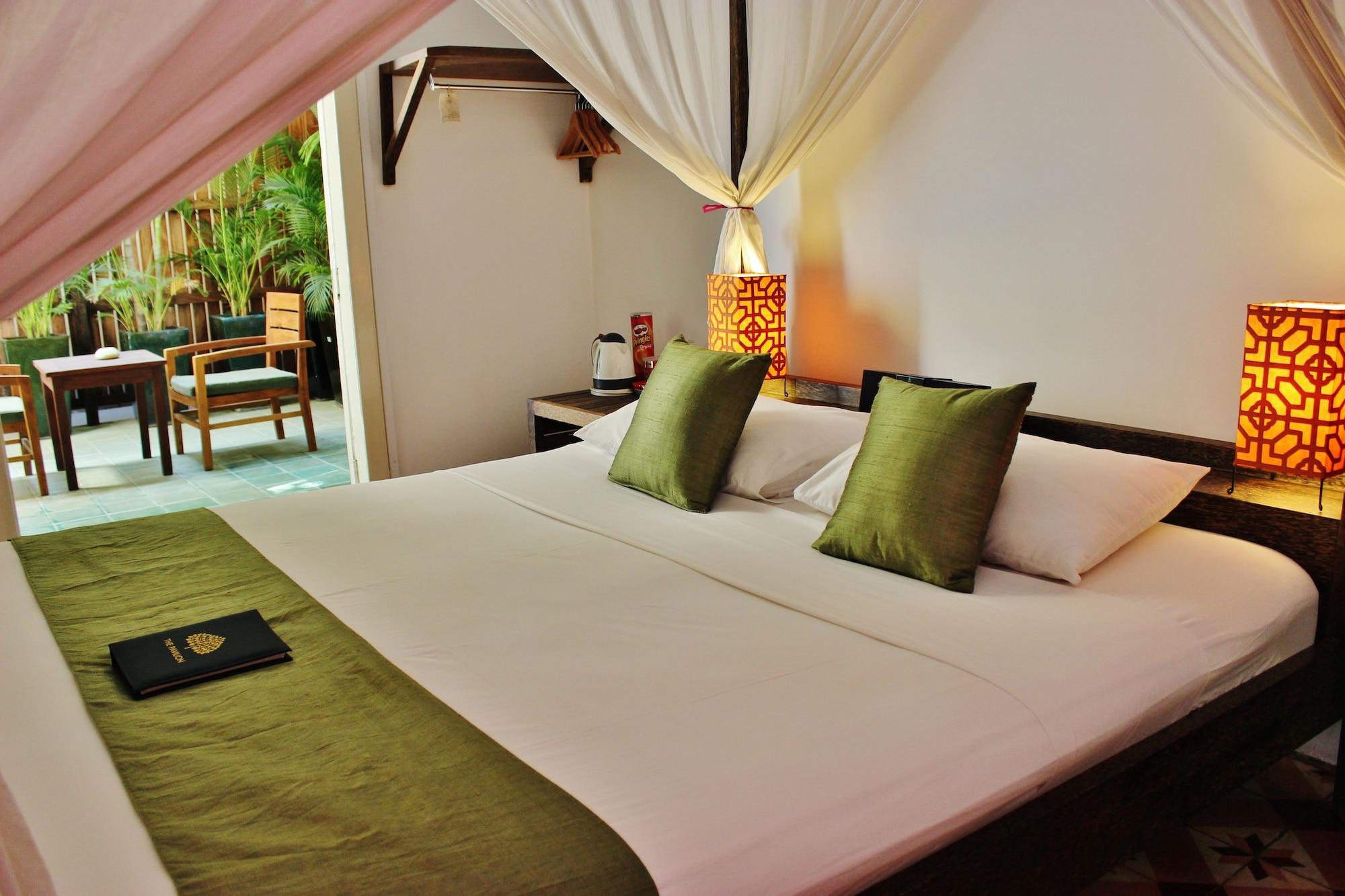 The Pavilion Phnom Pen Exterior foto